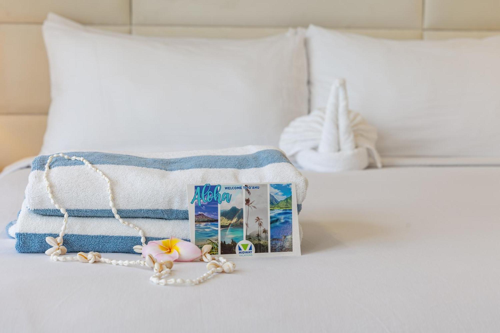 Steps To Waikiki Beach! Newly Renovated With 75" Tv Honolulu Esterno foto
